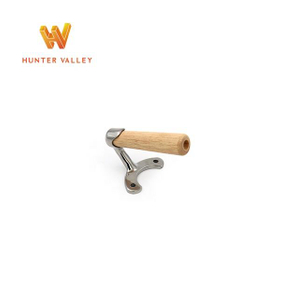Hunter Valley Döküm Tencere Donanımı Özel Metal Paslanmaz Çelik Kapak Kulak ve ahşap Kapak Kulak ahşap saplı kapak kolu